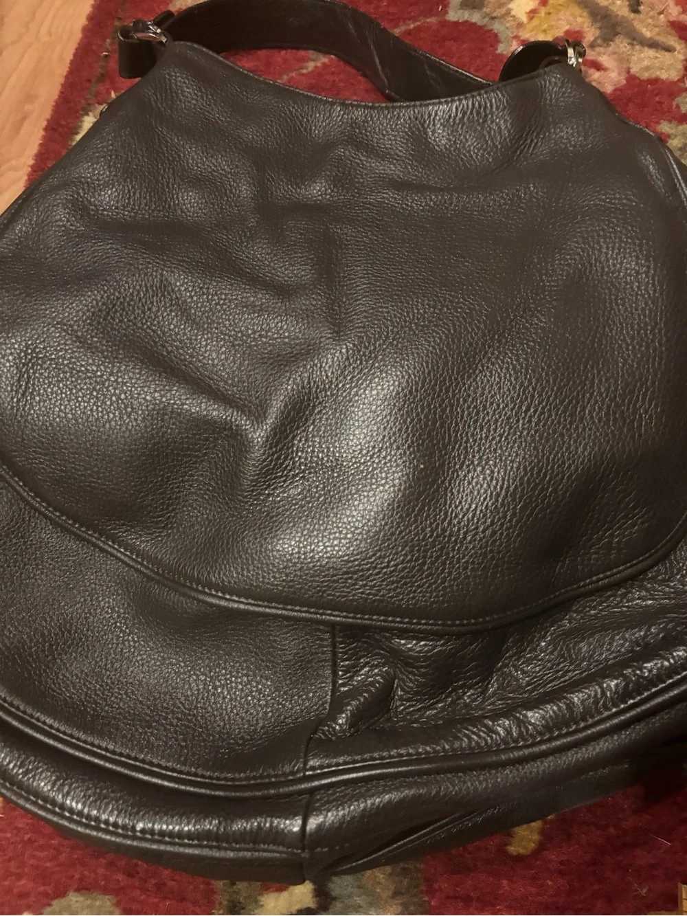 Charles David-Classic Brown Leather Drawstring Hobo Bag, magnetic clasp closure